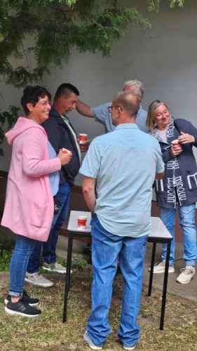 f65c9edd-735b-4247-8d91-1d2d1d1306b8