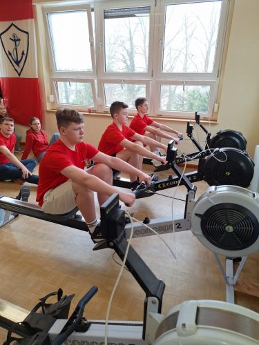 e021da18-e2eb-4159-bbe2-b11e7a4e0fa5